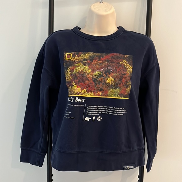 Gap National Geographic Grizzly Bear Crewneck Kids Sweatshirt Size L - Picture 4 of 9